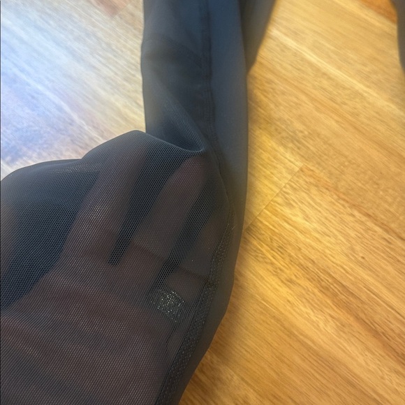 Nike Pro Black Leggjngs Women Medium NWT - Picture 5 of 5